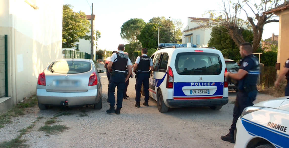 6 mai 21 – C8 Jeudi Reportage “Orange : un été chaud avec la police municipale.” INÉDIT à 21h15