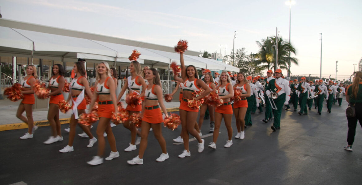 “Pom-pom girls : la face cachée du rêve américain” à l’occasion du Super Bowl sur M6