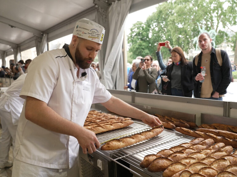 27 mai : Un Jour Un Doc, M6 : “Qui sera le roi de la baguette ?”