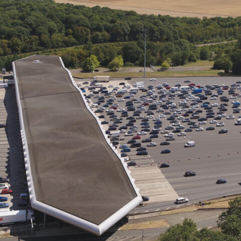 Grands départs : joies et galères sur l’autoroute des vacances