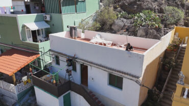 8 juillet : Zone interdite, M6 “Maisons de vacances : les nouveaux coins de paradis à petit prix”