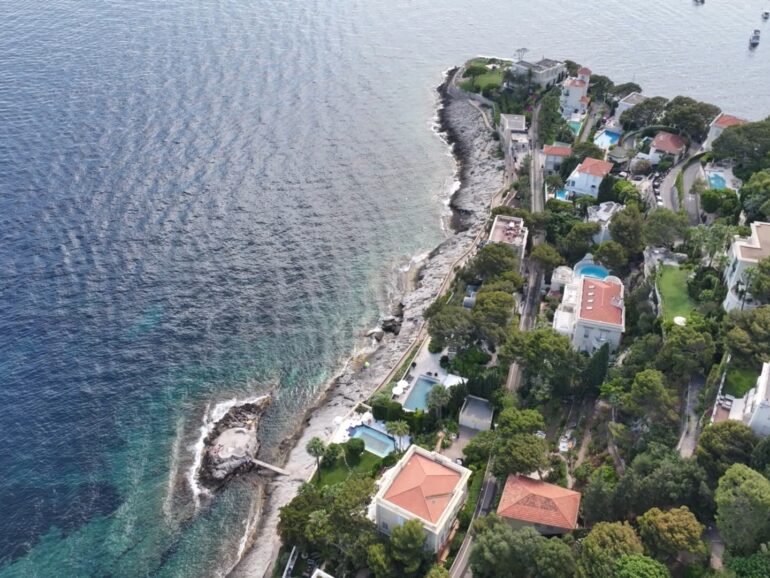 24 août : Enquête Exclusive, M6 : “De la Bretagne à la Côte d’Azur : les nouvelles guerres du littoral”