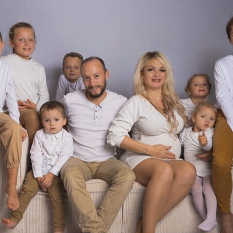 Grossesses miraculeuses, Le combat d’une vie – épisode 1 : Familles nombreuses, santés fragiles : l’enfant miracle qu’ils n’attendaient plus