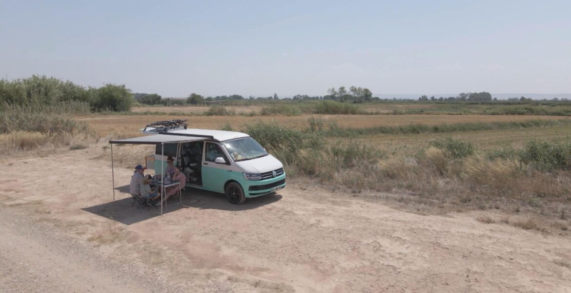 30 avril 26 à 21h10, sur RMC Story “Saison inédite : la folie des camping-car, des vacances pas comme les autres”