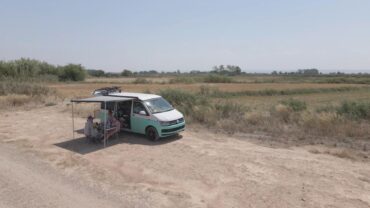 30 avril 26 à 21h10, sur RMC Story “Saison inédite : la folie des camping-car, des vacances pas comme les autres”