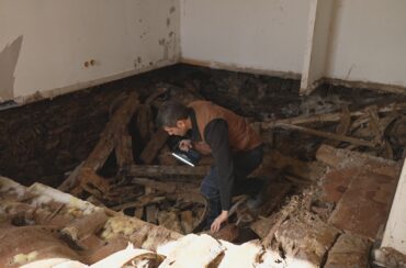 17 Mai 26 à 13h25, Un Jour Un Doc sur M6 “Travaux à la maison, attention aux escrocs”
